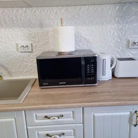 Luxurious Apartment With 3 Rooms And 2 Bathrooms In Corabia Екстериор снимка