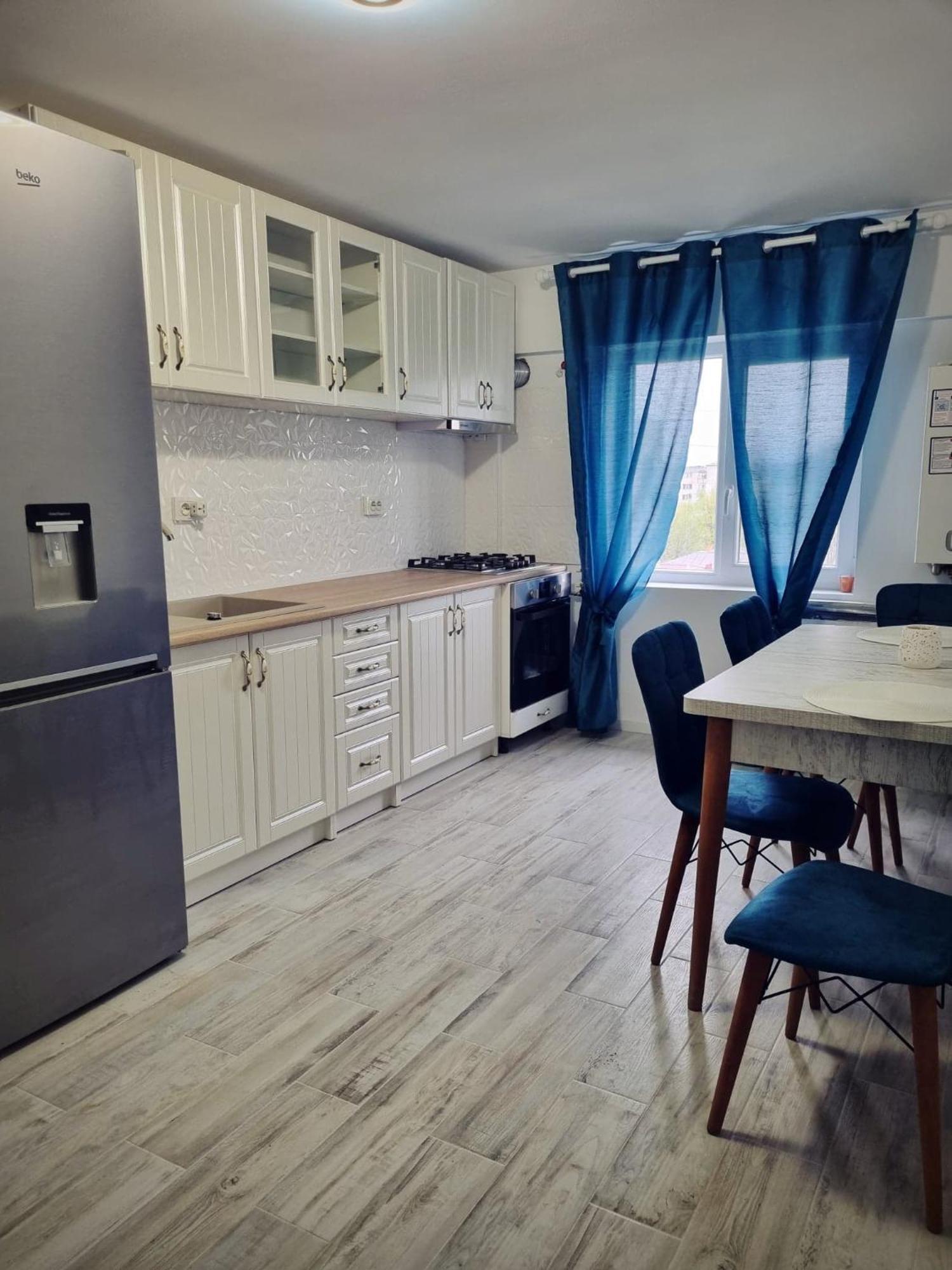 Luxurious Apartment With 3 Rooms And 2 Bathrooms In Corabia Екстериор снимка